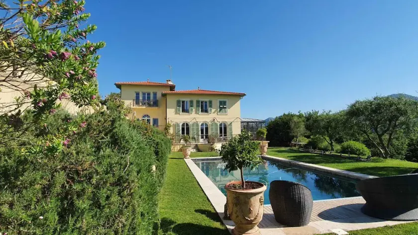 2 Suites de Luxe Dans Demeure Niçoise - Image 1