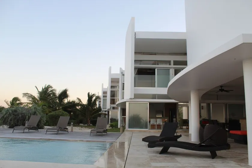 "LAS VELAS" luxury Villas San Bruno Beach - Image 1