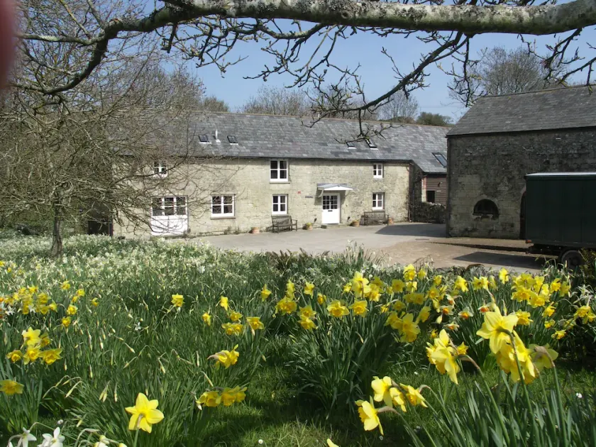Luxury 5* Gold & ROSE Award self-catering converted barn,  idyllic rural setting - Image 1