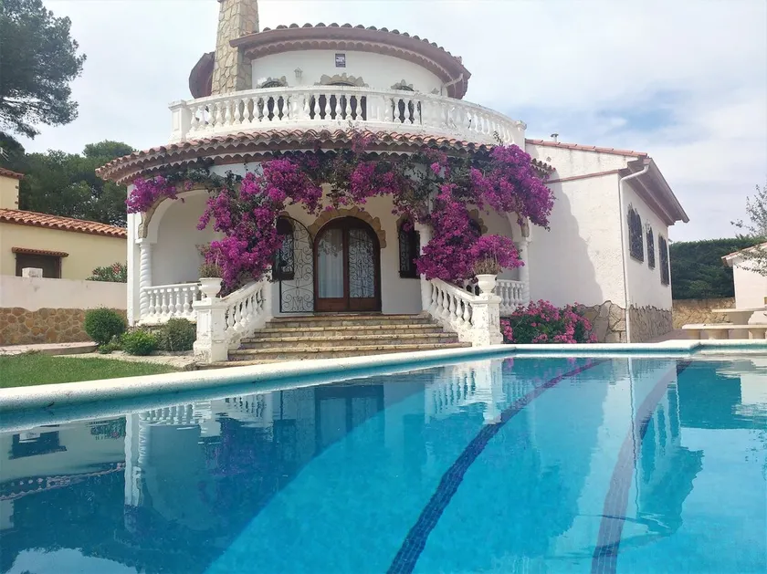 Detached villa for 6 people located in Miami Playa - Image 1
