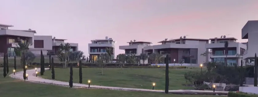 Superbe villa sur une colline - Image 1
