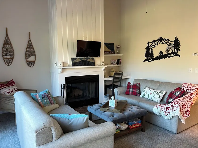Snowdrop Lodge - Beautiful Condo on Jiminy Peak Grounds - Image 1