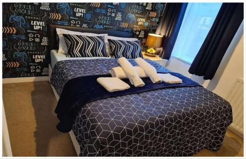 Fantastic Large Room with  free parking - Image 1