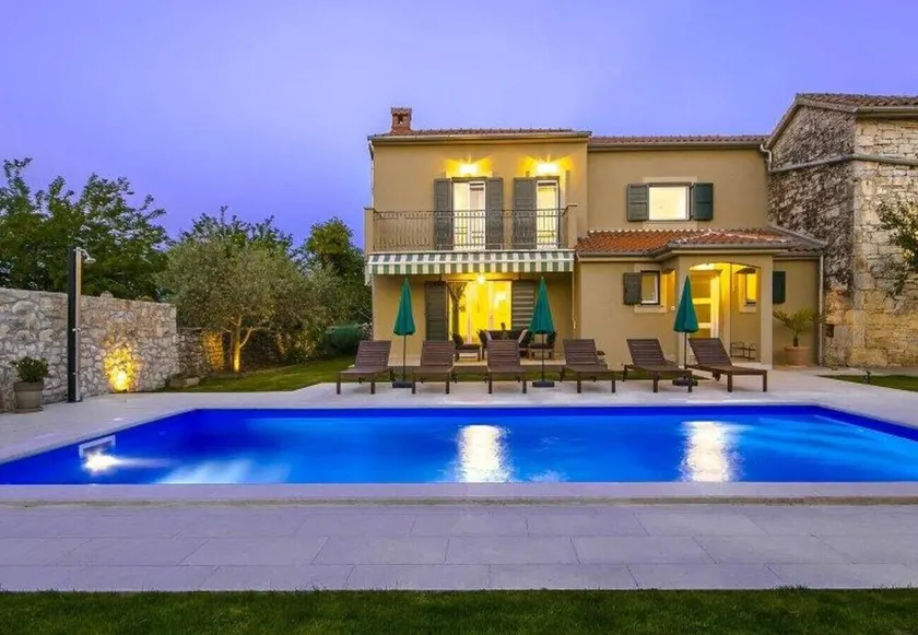 Villa Hisina near Porec for 6 people with private swimming pool - Image 1