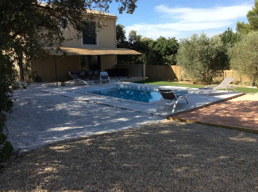 Villa con aire acondicionado, piscina privada no compartida y climatizada frente al Luberon .. - Image 1