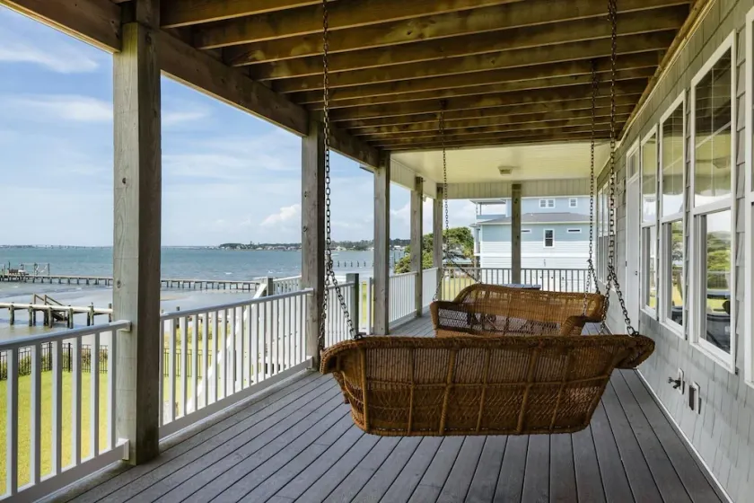 Dolphin Lookout - Image 1