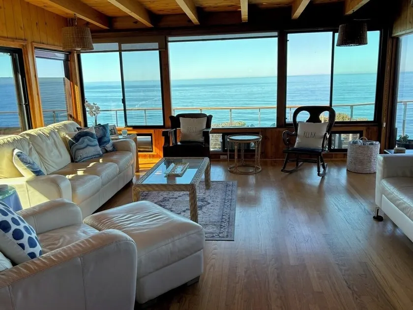 Oceanfront Home, Stone Steps adgang til stranden, jacuzzi på Oceanfront Deck - Image 1
