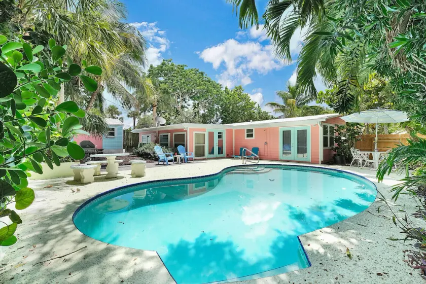 Jensen Beach Cottage - Image 1