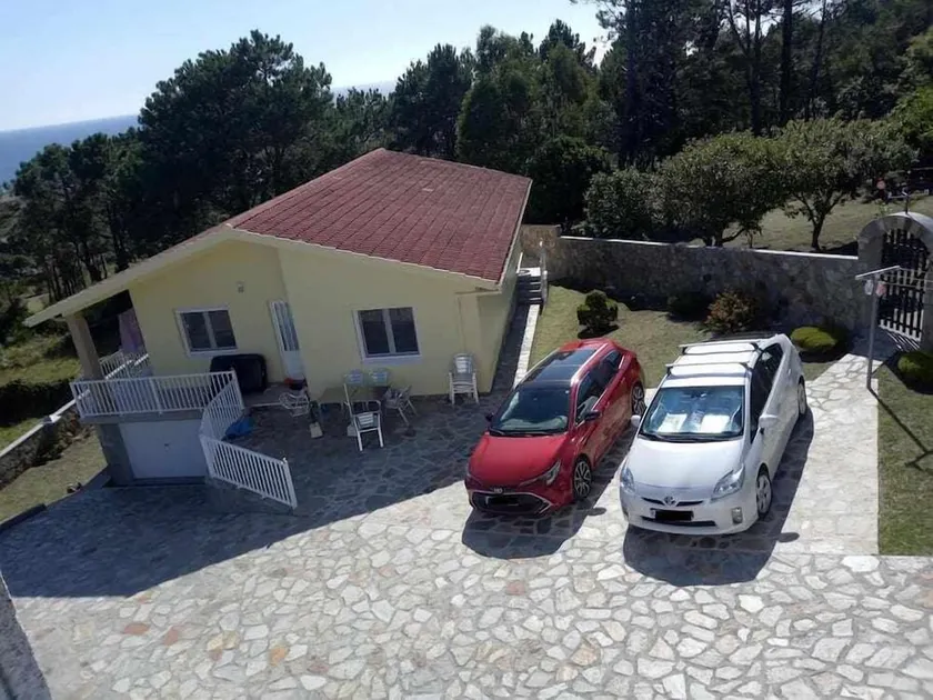 Apartment with nice views Maeloc 3 - Image 1