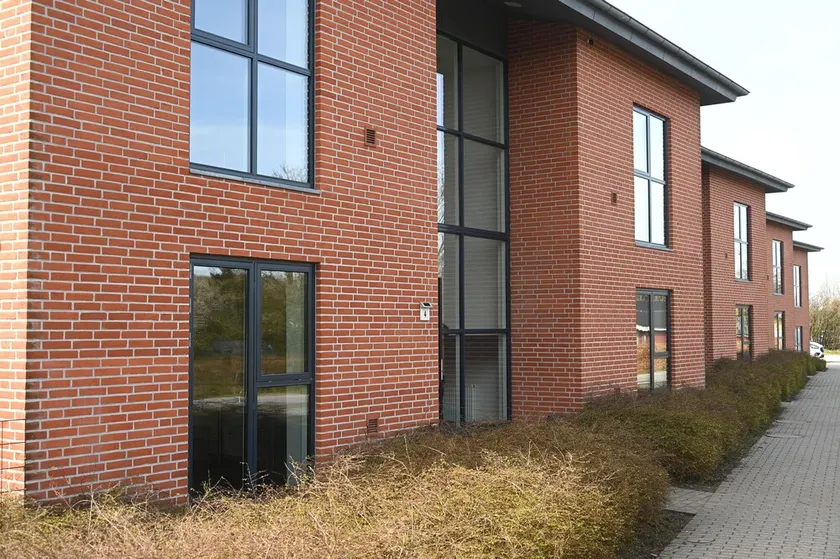 Sport & Academy - Image 1