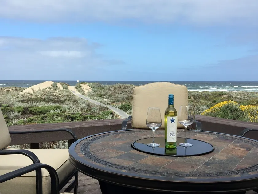 3 Bedroom Ocean Front (sleeps 6) - Image 1
