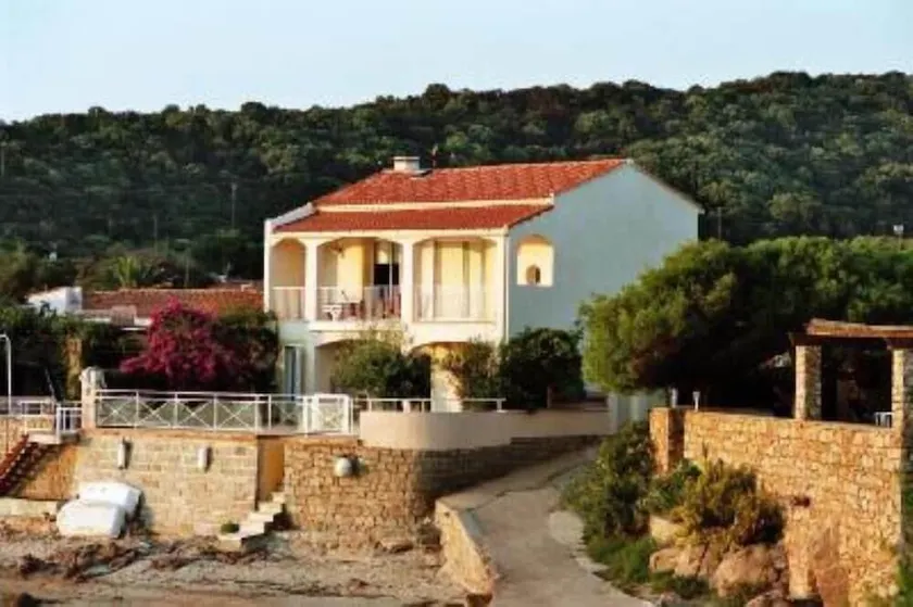 Porticcio: house / villa - 7 rooms - 10 persons - Image 1