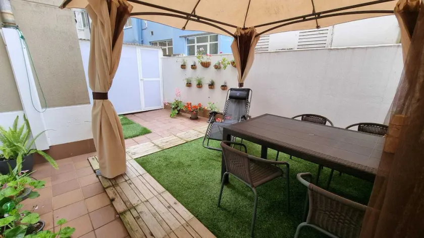 Apartment-Sleeps6-Parking-Terrace - Image 1