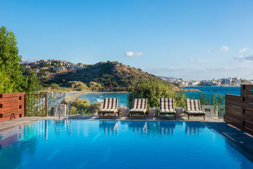 Agios Nikolaos Beach Villas - Image 1