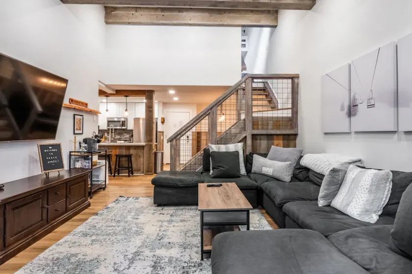 New Listing 2 bedroom +Loft 2 bath Summit E Bldg. #12 condo sleeps 8, Steps to Eagle Lodge/Chair #15 - Image 1