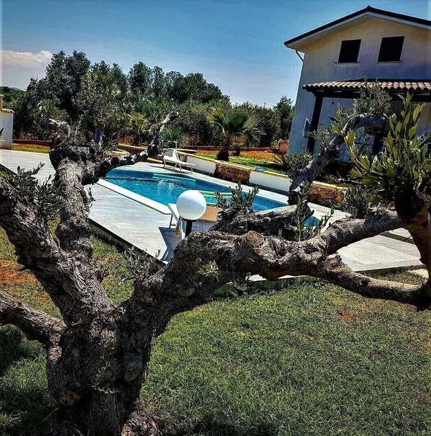 GIUSEPPE HAUS MIT PRIVATEM POOL - Image 1