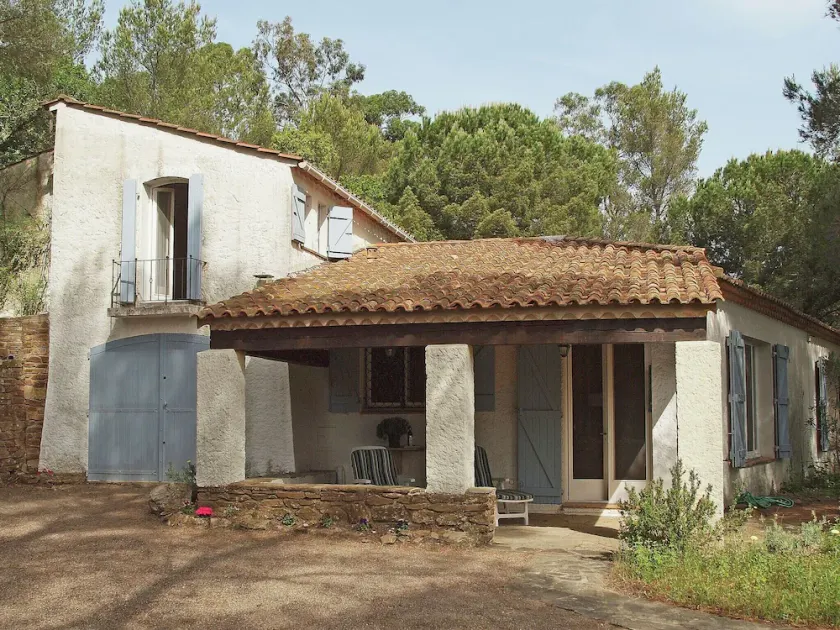 Villa in Cavalaire-sur-Mer am Meer - Image 1