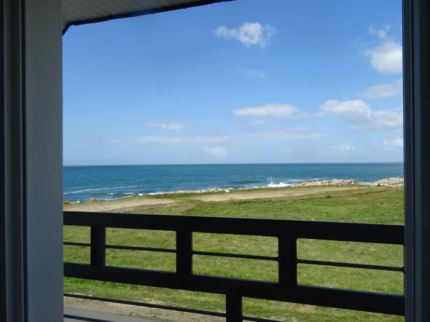 Maison vue mer côte sauvage pointe de la Torche - Image 1