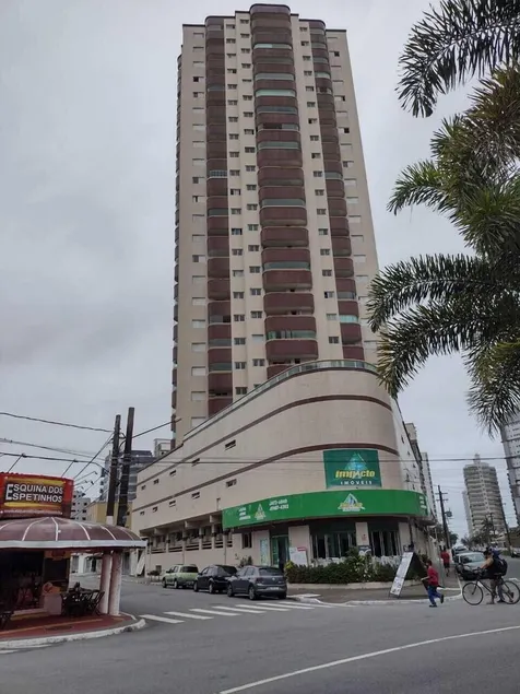 P. Grande, Apartment 200m from the beach, 1 bedroom, Wi-Fi, garage, sleeps 6 - Image 1