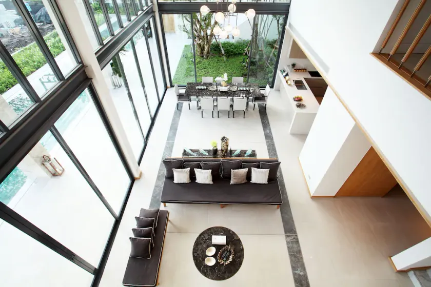 5BR Residence Villa with pool - Image 1