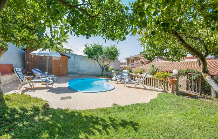 Casa frente a la playa en Nocera Terinese - Image 1