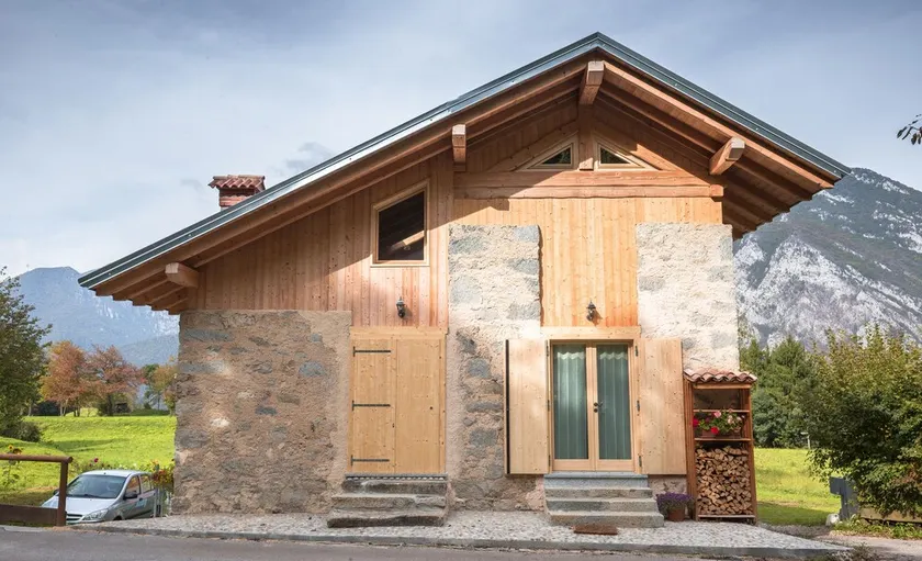 Superb hut in Val di Ledro to immerse yourself in nature. - Image 1