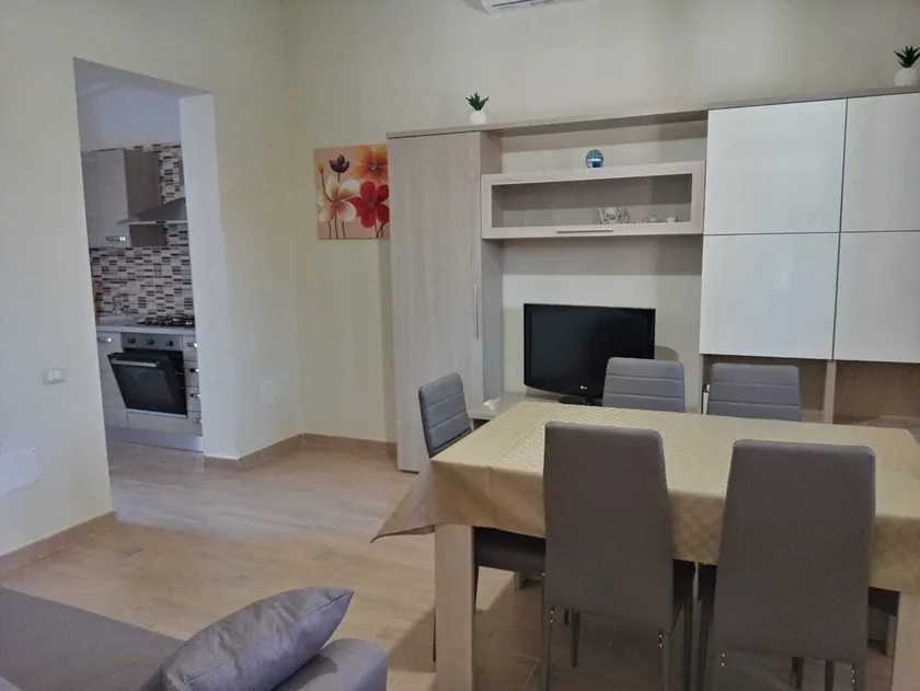 Bright Apartment with Terrace Cin Code IT092080C2000Q2483 - Image 1
