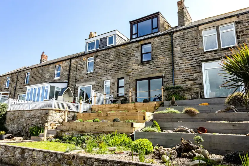 Old Coastguard Cottages - Image 1