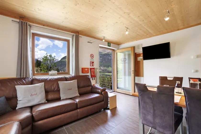 Apartamento 'Joshof Bergblick' con vistas a la montaña, balcón y Wi-Fi - Image 1
