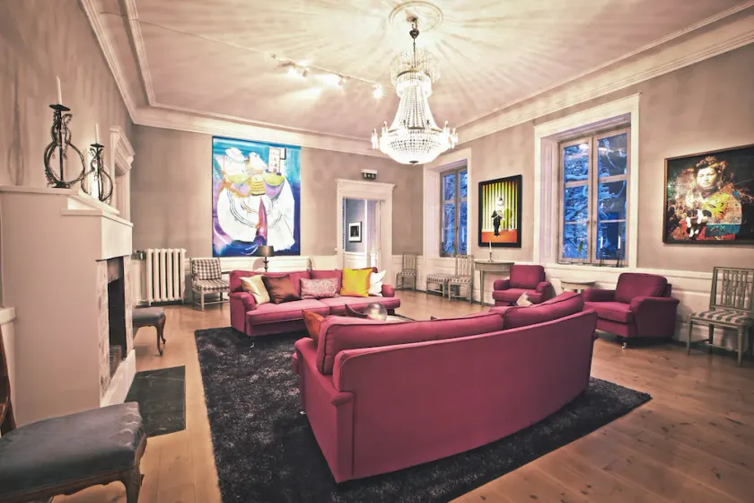 Ulvhälls Herrgård - Image 1