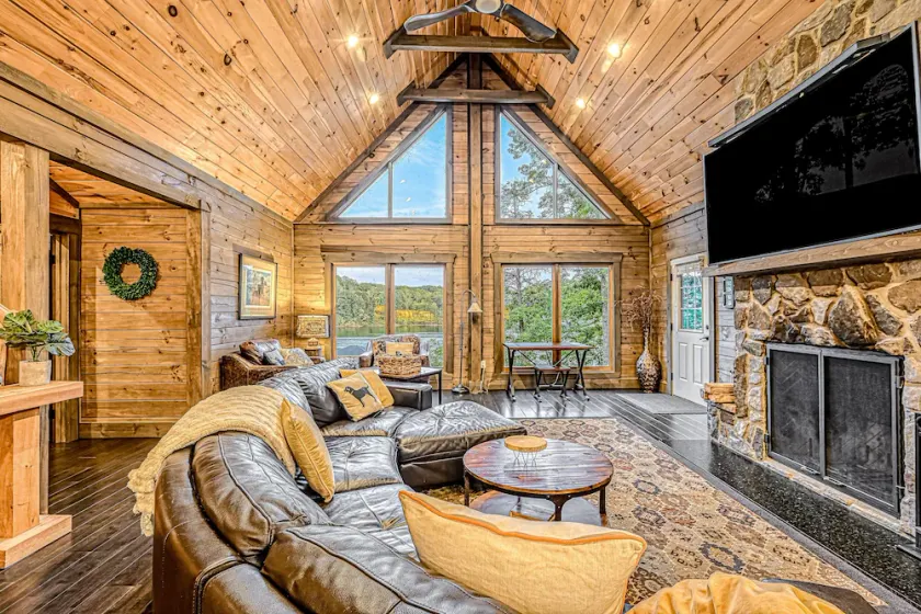 Cabin on the Cove - Luxe Lakefront Pet Friendly Cabin on 5 acres with huge dock - Image 1