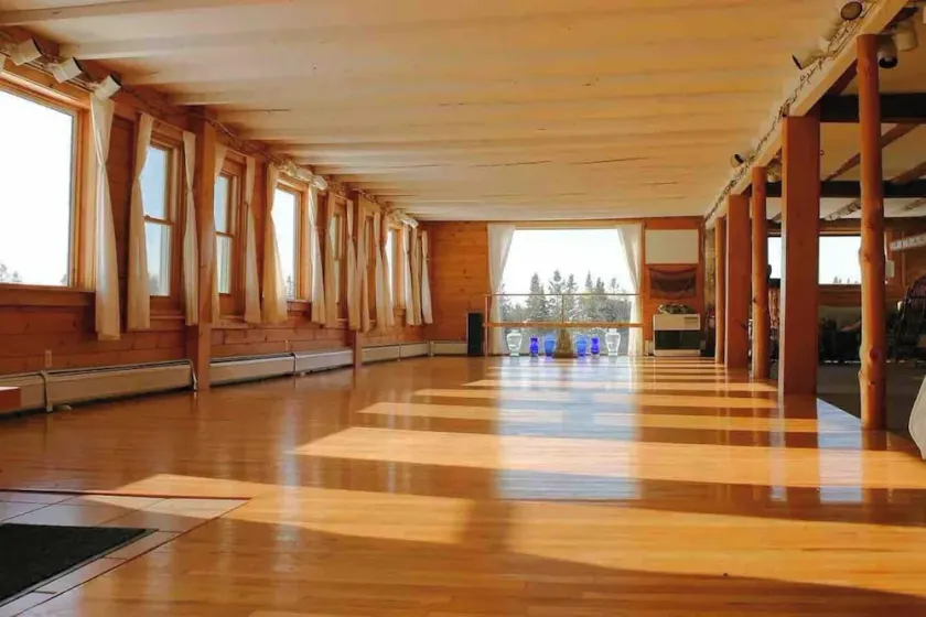 100+ Acre Farm Retreat for Groups, Yoga, Weddings - Image 1