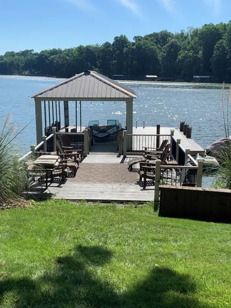 Great Location!! Large Cove ! - Image 1