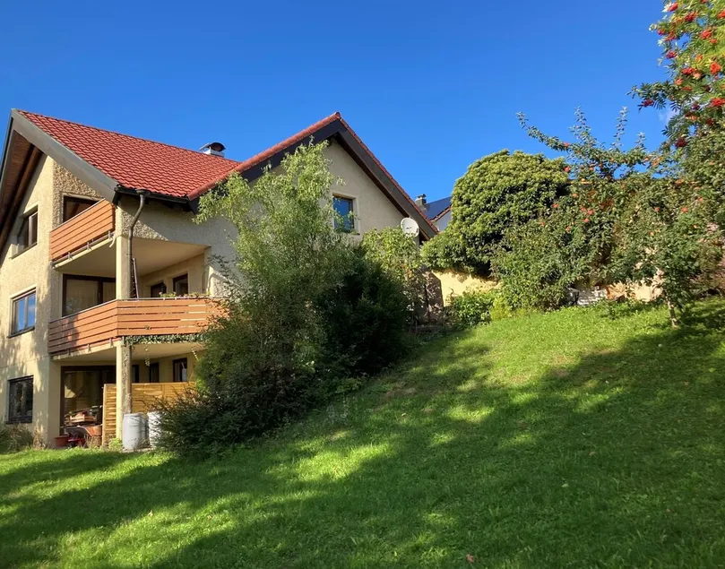 Sun terrace, distant views, large garden, high ceilings - your dream vacation home! - Image 1