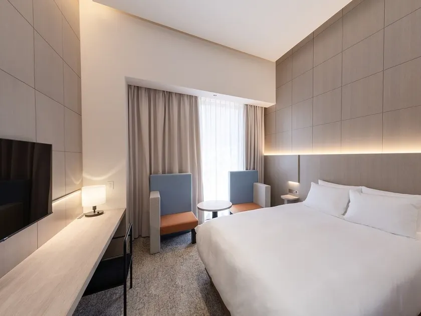 Superior Queen with Balcony  Breakfast  Lounge A / Fukuoka Fukuoka - Image 1