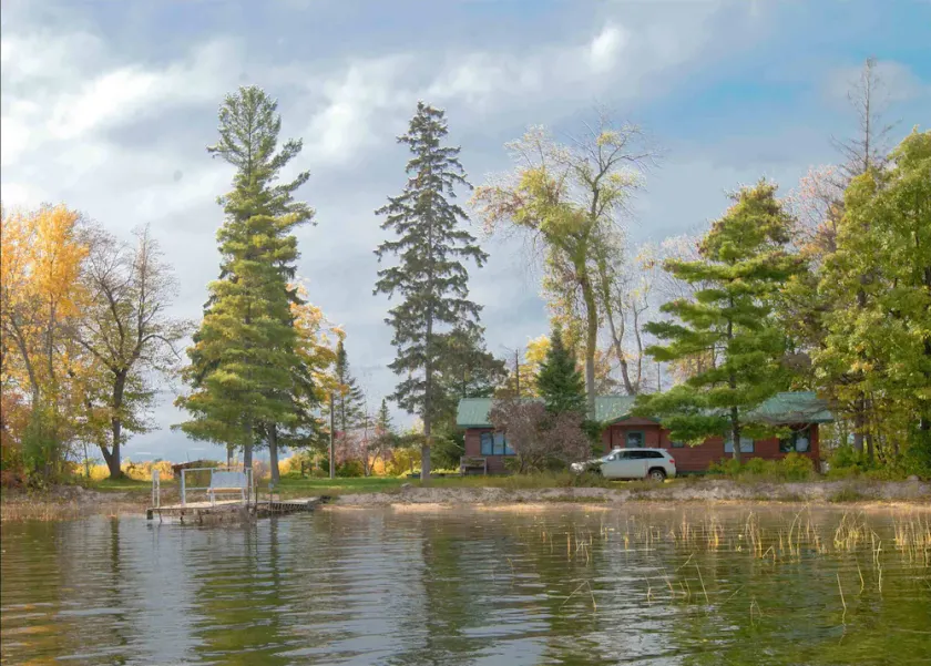 The Point- on 2 shores, sand beach, canoe & kayak-click pic for Fall deals - Image 1