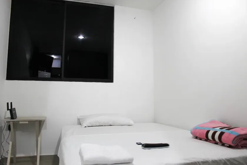 Castellana Apartaments - Image 1