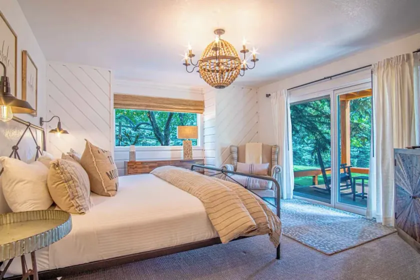 Sunburst 33 - 3BD + Loft + Resort Amenities - Image 1