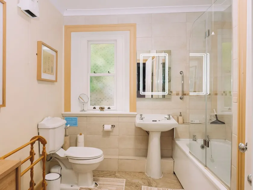 1 bedroom accommodation in Hen Goginan, near Aberystwyth - Image 1