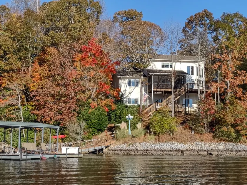 Tolles Mehrgenerationen-Ferienhaus am wunderschönen Lake Keowee! - Image 1