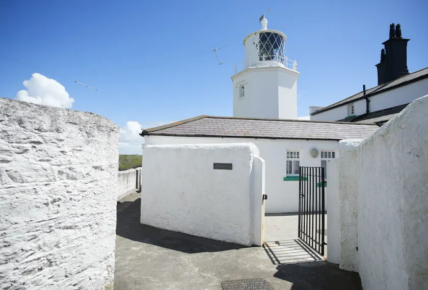 In association with Trinity House, Rural Retreats is pleased to present Lizard Lighthouse. Located o - Image 1