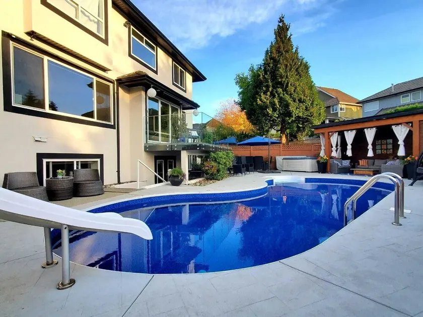 Pacific Paradise on the West Coast - Image 1