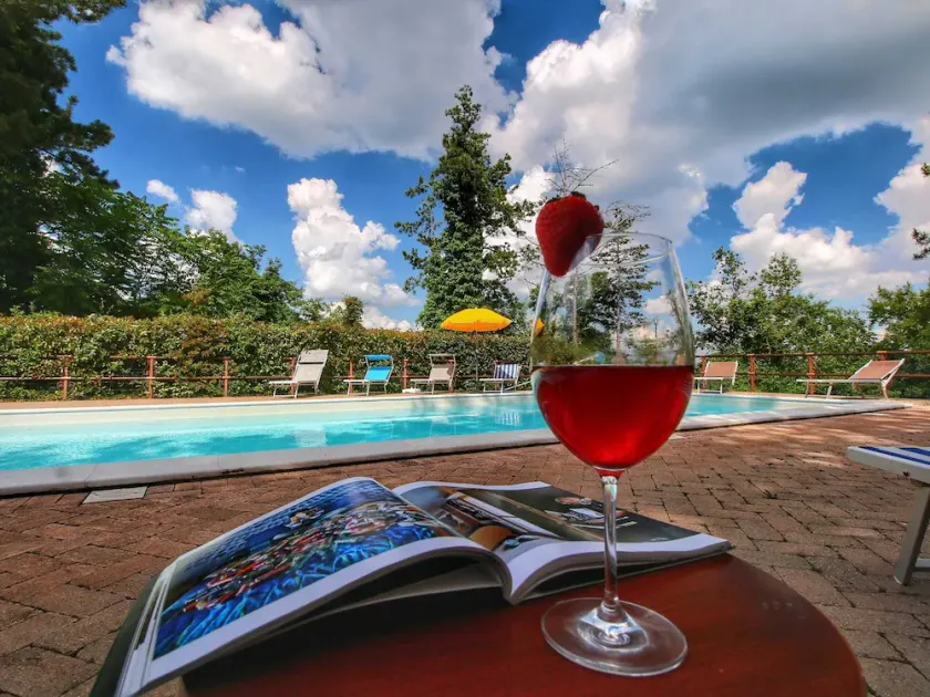 x000D Boutique villa with pool - Image 1
