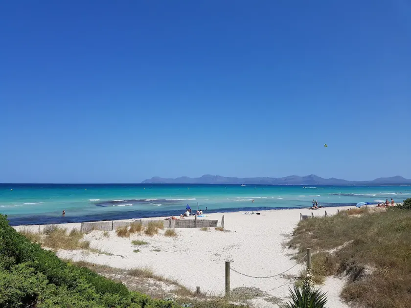 Villa Bugambilia si trova a soli 50 metri da una lunga spiaggia sabbiosa. - Image 1