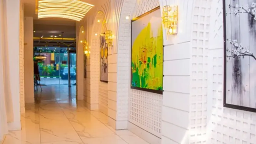 The Palms Hotel - Image 1