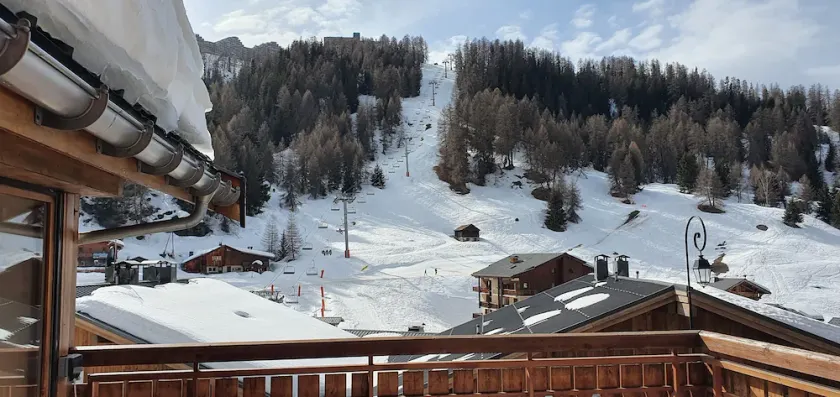 Chalet Antonin La Plagne 1800 - Image 1
