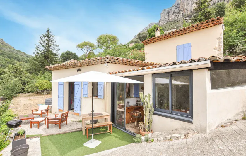 Graziosa casa con 2 camere da letto a Saint-Jeannet - Image 1