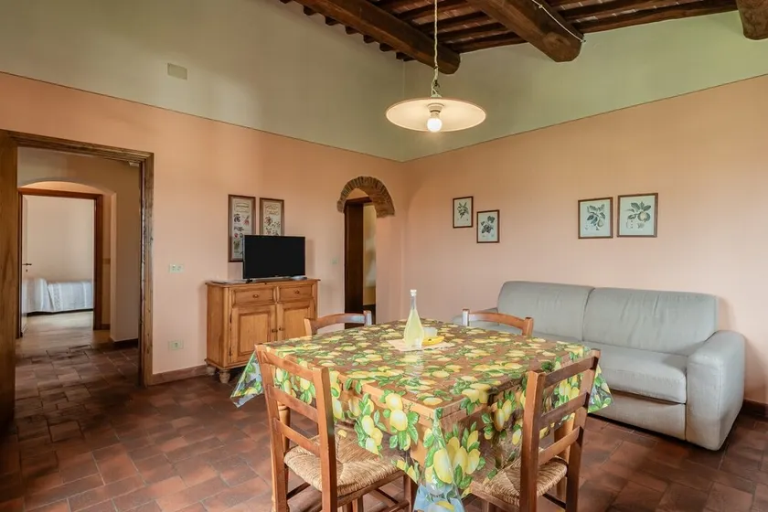 Apartment 'Lo Stornello' with Shared Pool, Wi-Fi and Air Conditioning - Image 1