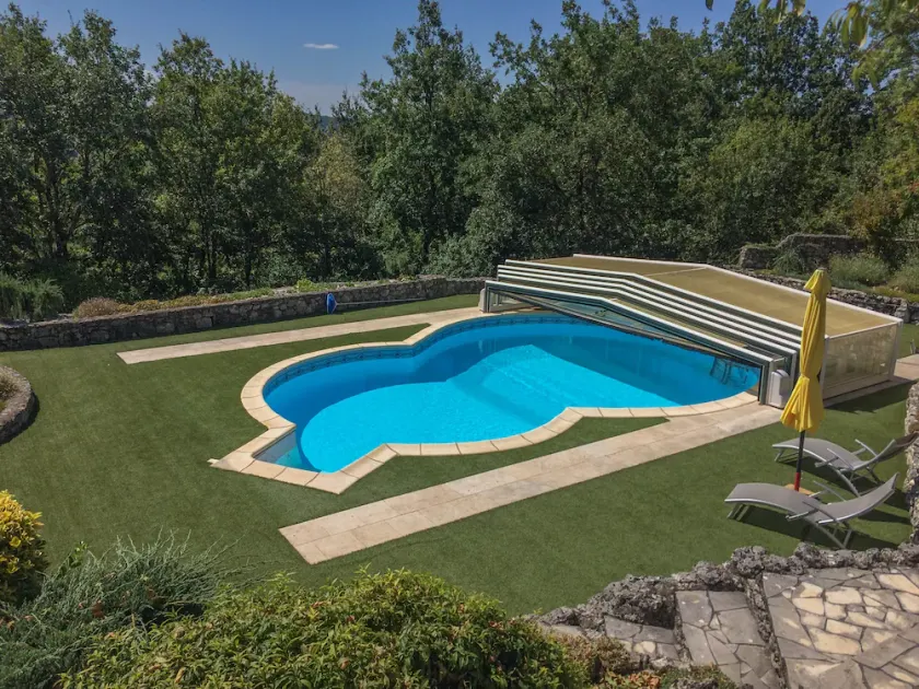 Renovated stone watch tower with private pool - Image 1