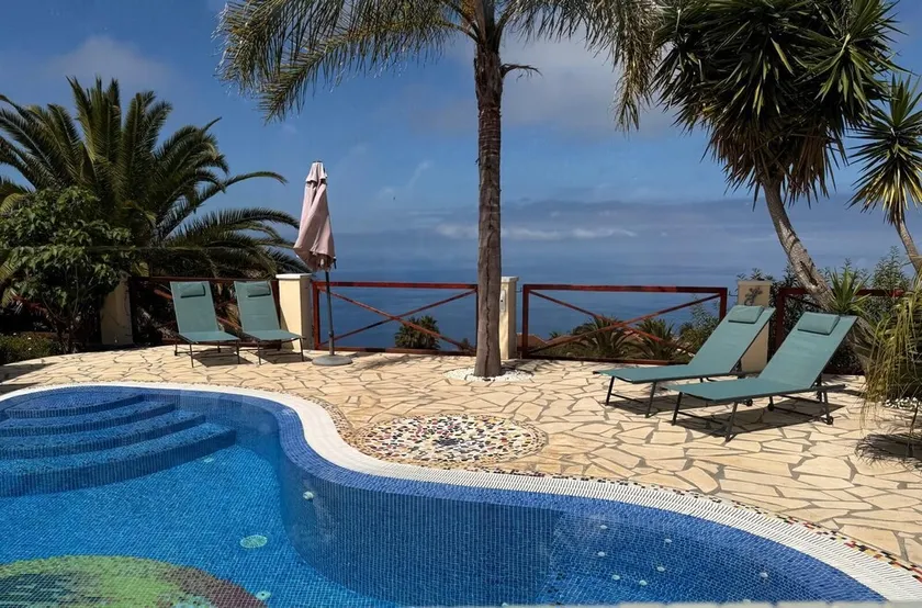 Villa with spectacular sea views, heated saltwater pool, dreamlike garden  - Image 1